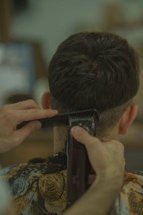 Saç Kesim - The Bond Barbers Ankara